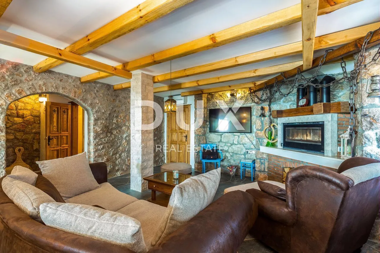 jablanac - kuća 260m2 sa bazenom i pogledom na more - slika 10