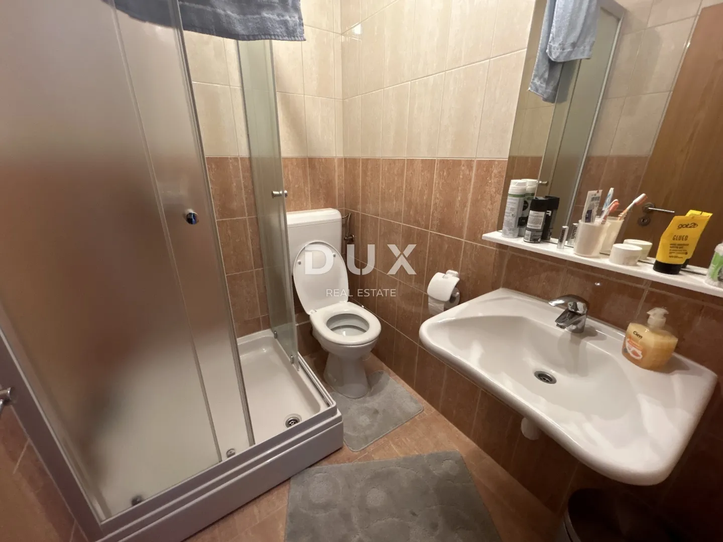 šibenik, vodice – 3 sj + mogućnost 6, parcela 920 m² - slika 23