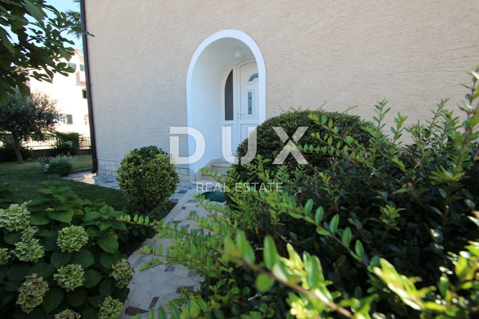 istra, poreč - apartmanska kuća nedaleko od centra i predivnih plaža - slika 4