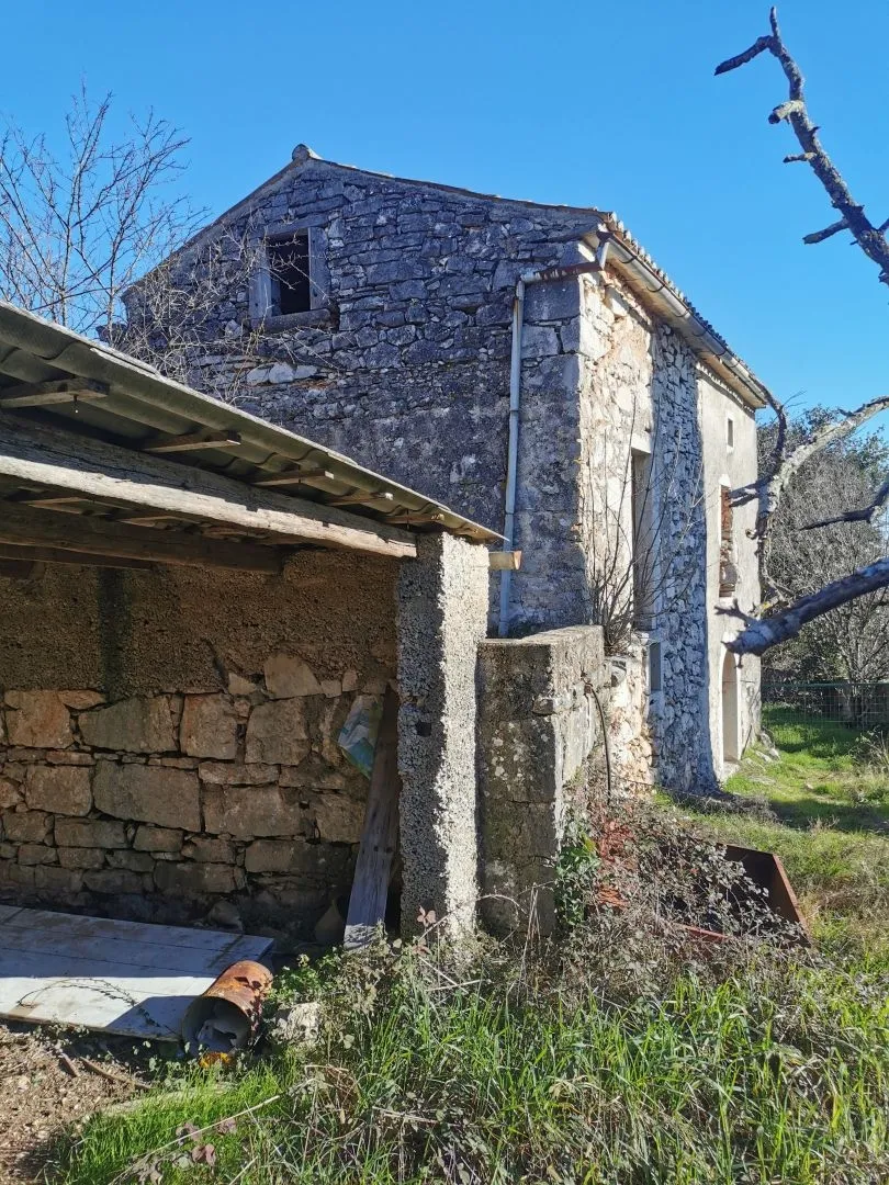 otok krk, krk (okolica) - autohtona kamena kuća - slika 3