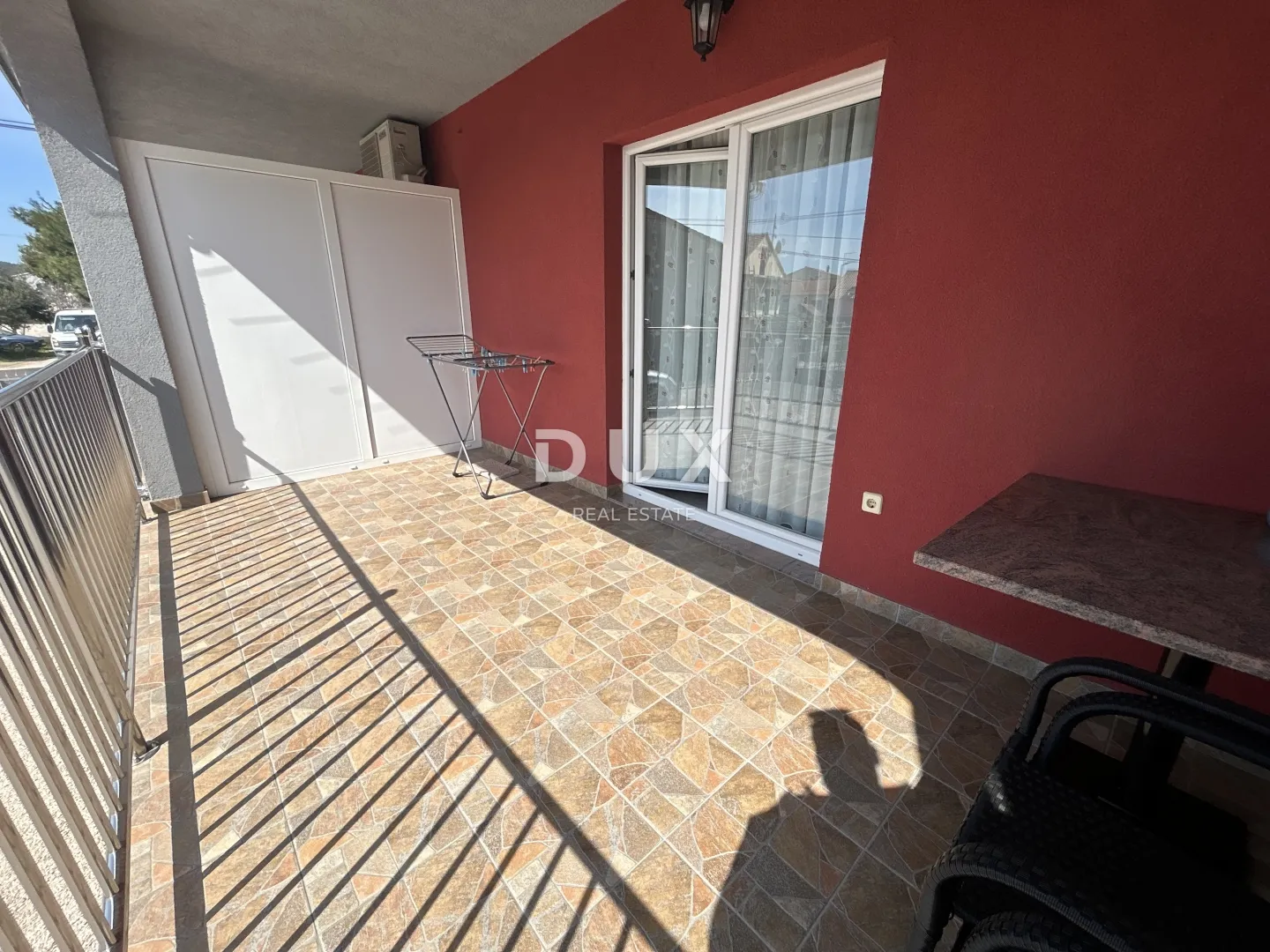 šibenik, vodice – 3 sj + mogućnost 6, parcela 920 m² - slika 22
