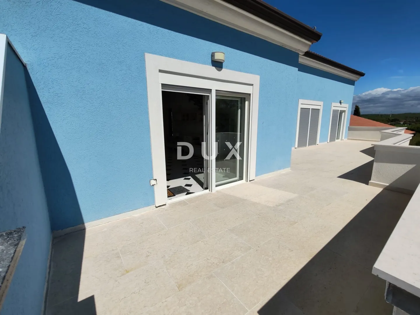 istra, novigrad - kuća sa 6 stanova 400m od mora! - slika 21