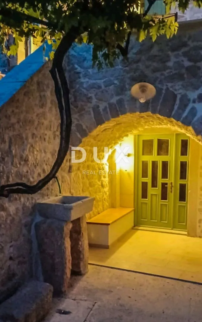otok iž, veli iž- renovirana kuća 70m od mora! - slika 2