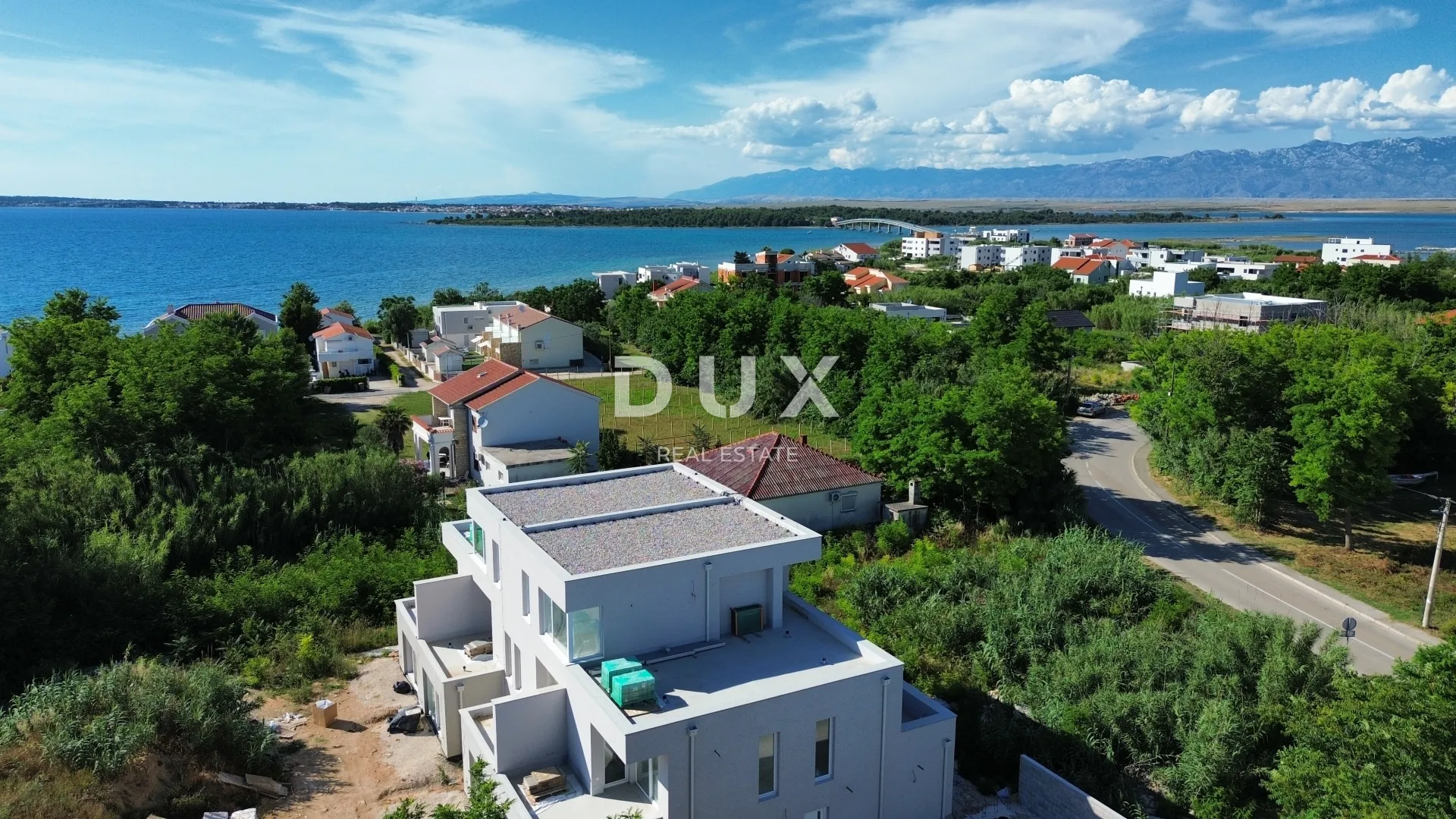 zadar, privlaka - dvoetažni stan s vlastitim vrtom 3 minute hoda do pješčane plaže! a - slika 6