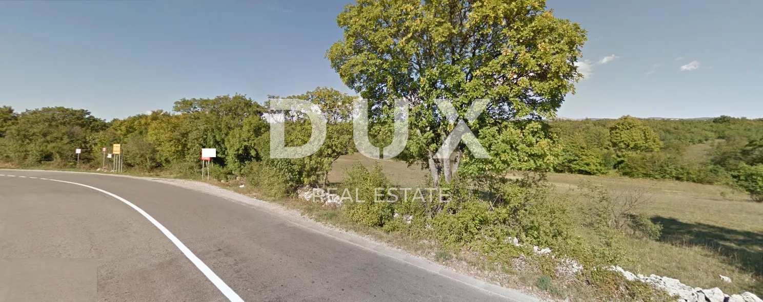 RIJEKA, KUKULJANOVO - građevinsko zemljište 2950m2 uz cestu - Kukuljanovo, Bakar