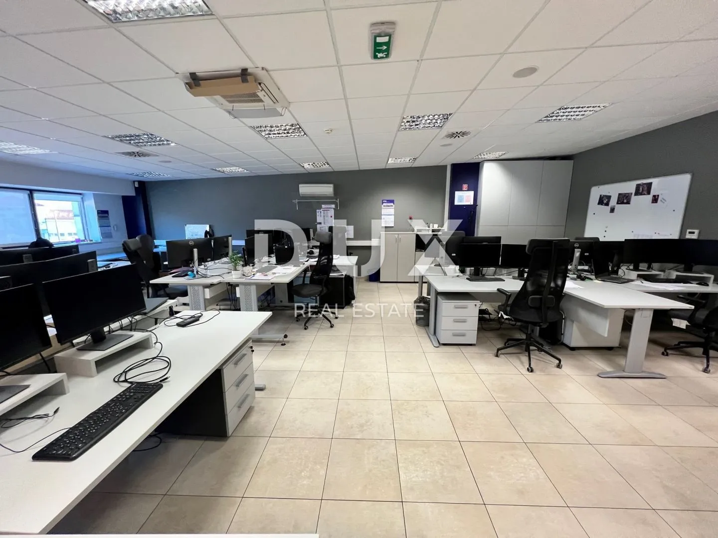 rijeka, kastav - poslovni prostor / uredski prostor 368 m2, modernije uređen!!! - slika 19