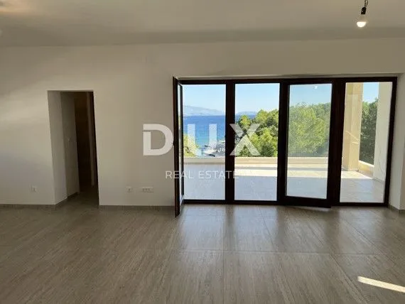 otok krk, krk - luxuzni penthouse prvi red do mora! - slika 16
