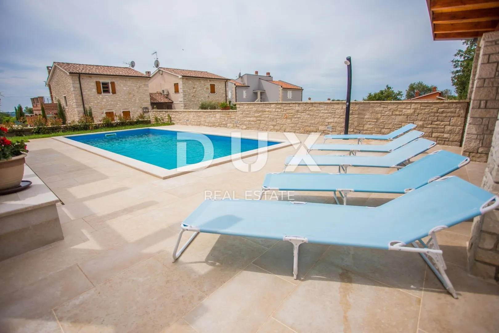 istra, poreč - kuća s bazenom nedaleko poreča - slika 16