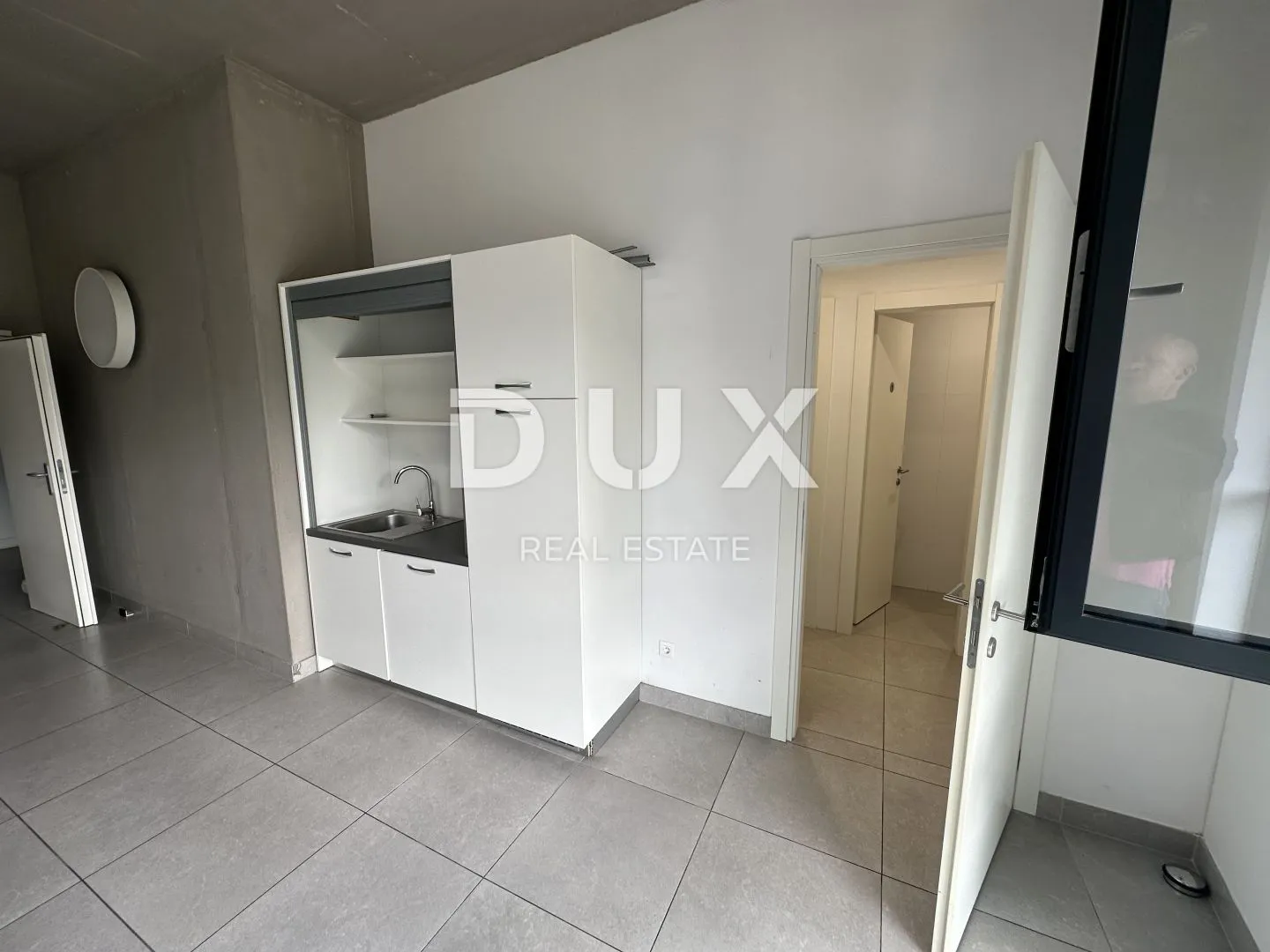 matulji - poslovni prostor 300m2 - slika 18
