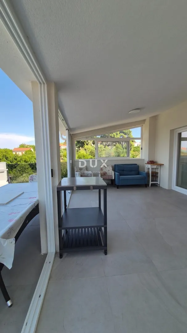 pašman, banj, kuća, 250 m2, 3 etaže, 100 m od plaže - slika 3
