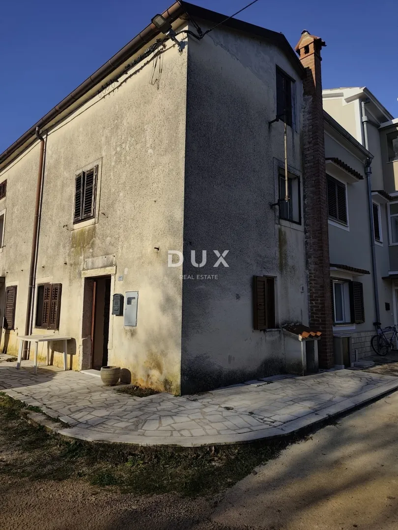 ISTRA, BRTONIGLA - Autentična istarska kamena kuća za obnovu po vlastitim željama