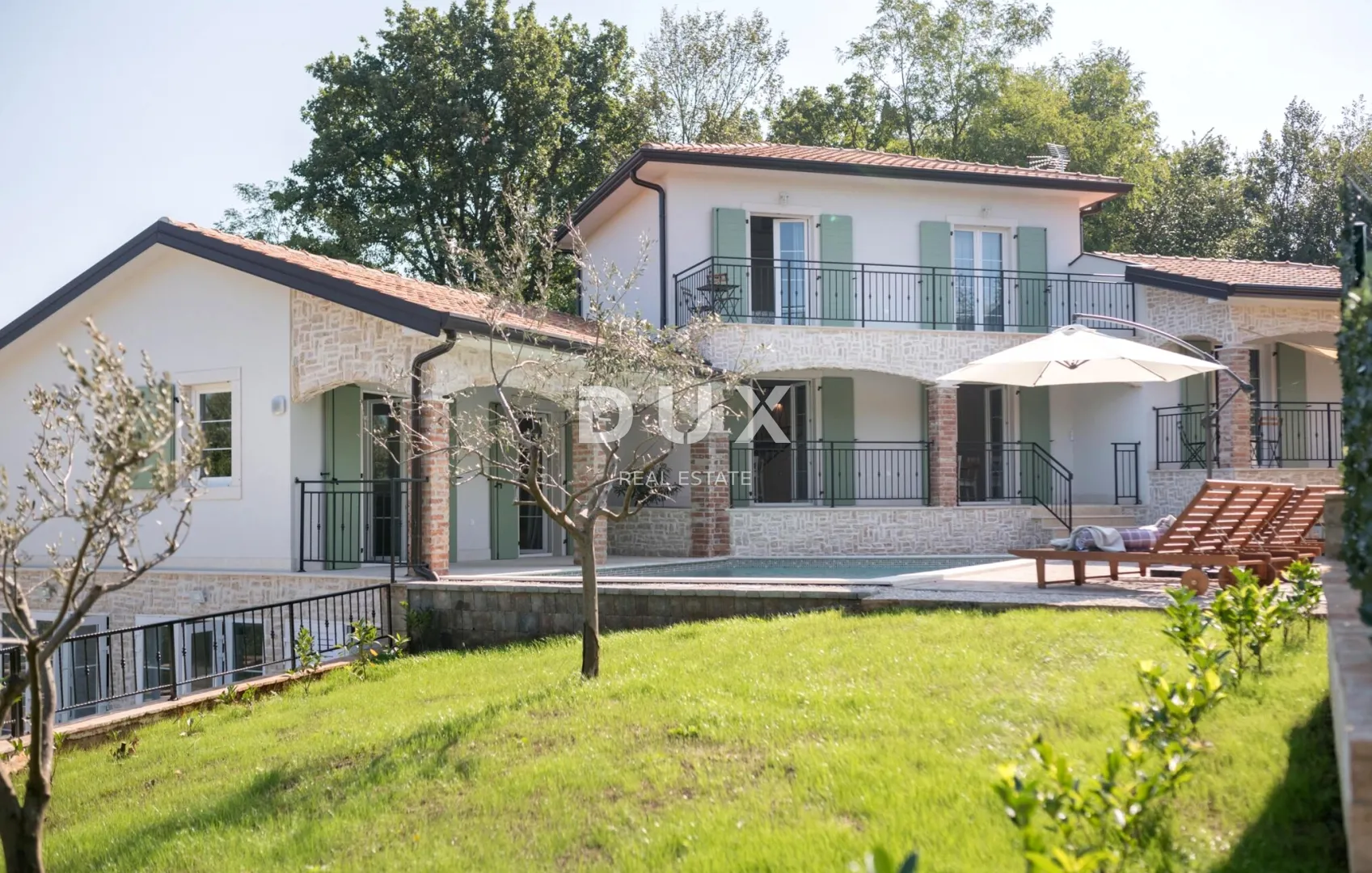 istra, vižinada - mediteranska kuća s bazenom - slika 1