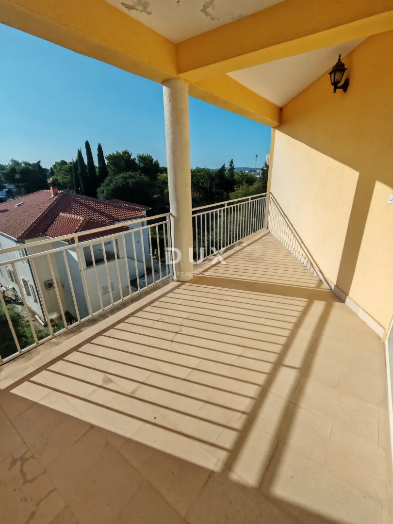 zadar, višnjik - kuća na 4 etaže s vlastitim maslinikom! - slika 16