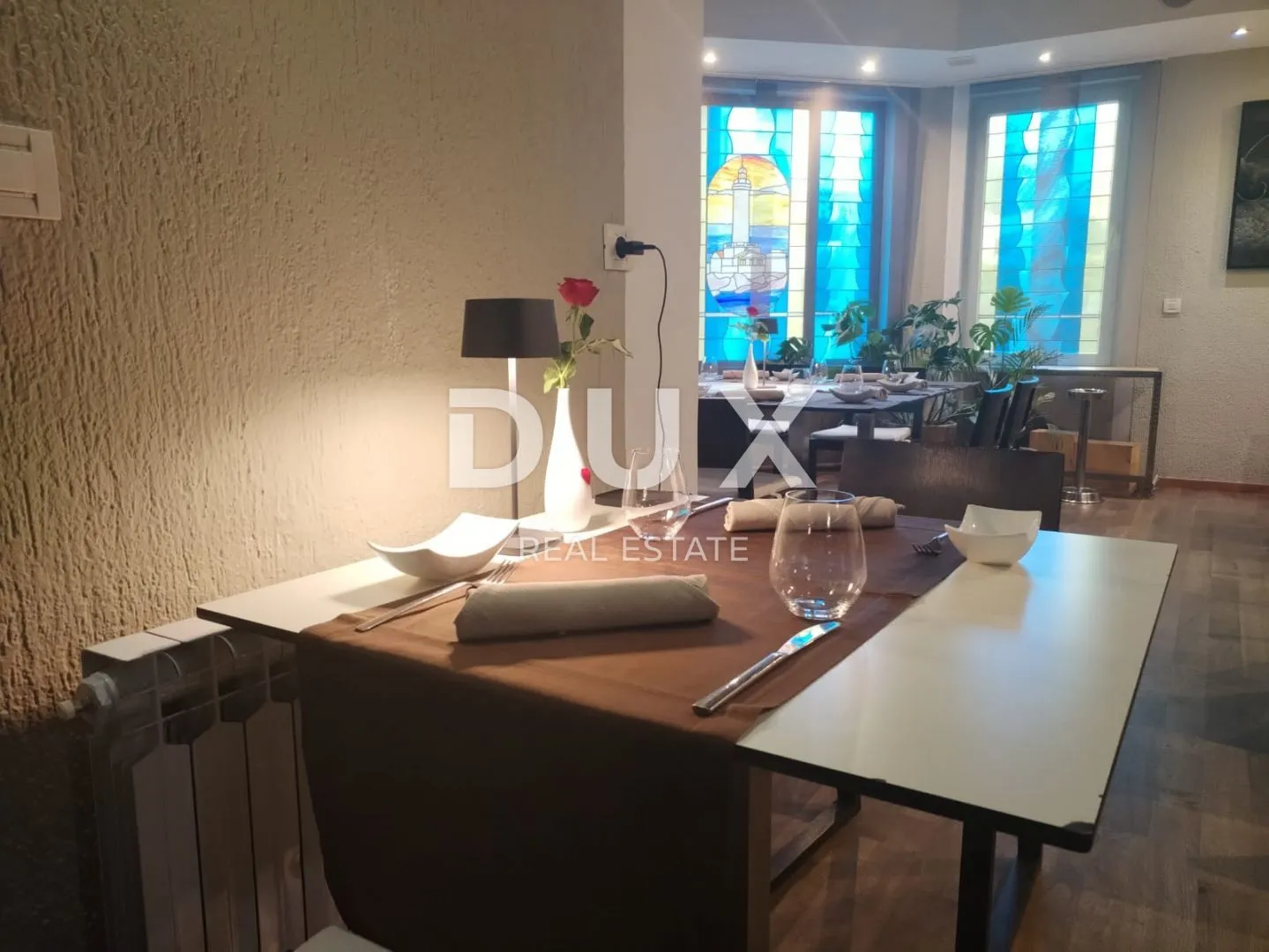 istra,pula - kuća sa restoranom 100m od plaže! top lokacija! - slika 23
