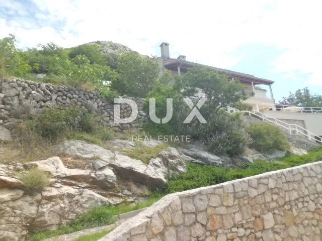 otok krk - ekskluzivna vila sa bazenom - slika 24