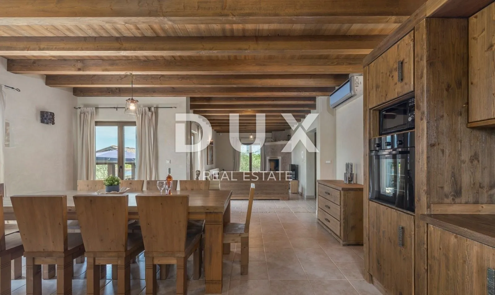 istra, juršići - prekrasan resort sa šest vila - slika 32
