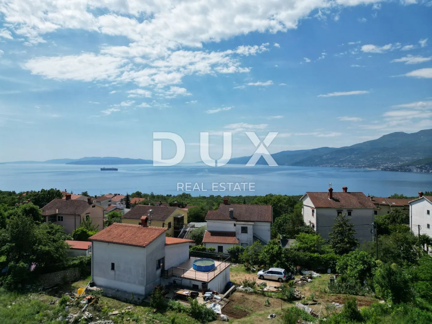 SRDOČI, MARTINKOVAC- građevinsko zemljište 850m2 S LOKACIJSKOM DOZVOLOM!!! s pogledom na more - Rijeka