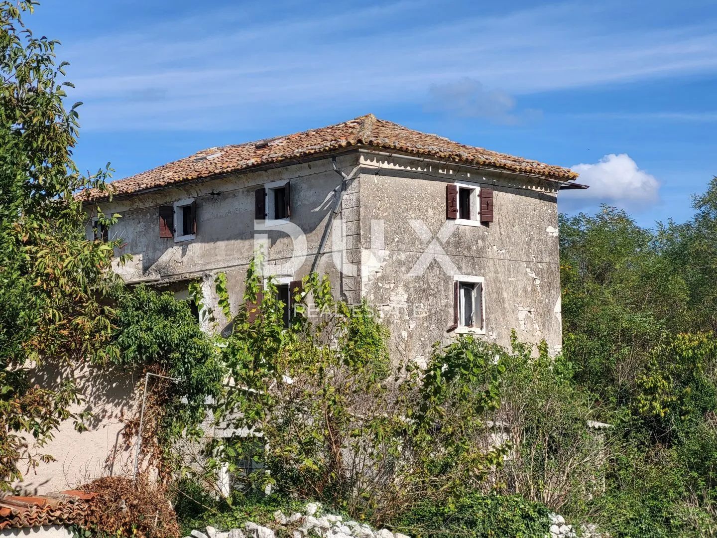 istra, višnjan - kamena starina za adaptaciju - slika 5