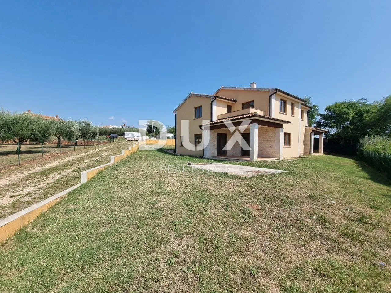 poreč, kaštelir, dvojna kuća, 121 m2, roh-bau, pogled na more - slika 3