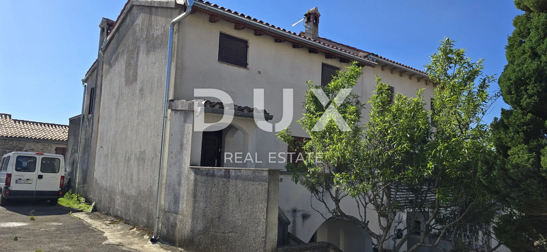 istra, roč - samostojeća kamena kuća s 5 apartmana i uhodanim iznajmljivanjem - slika 5