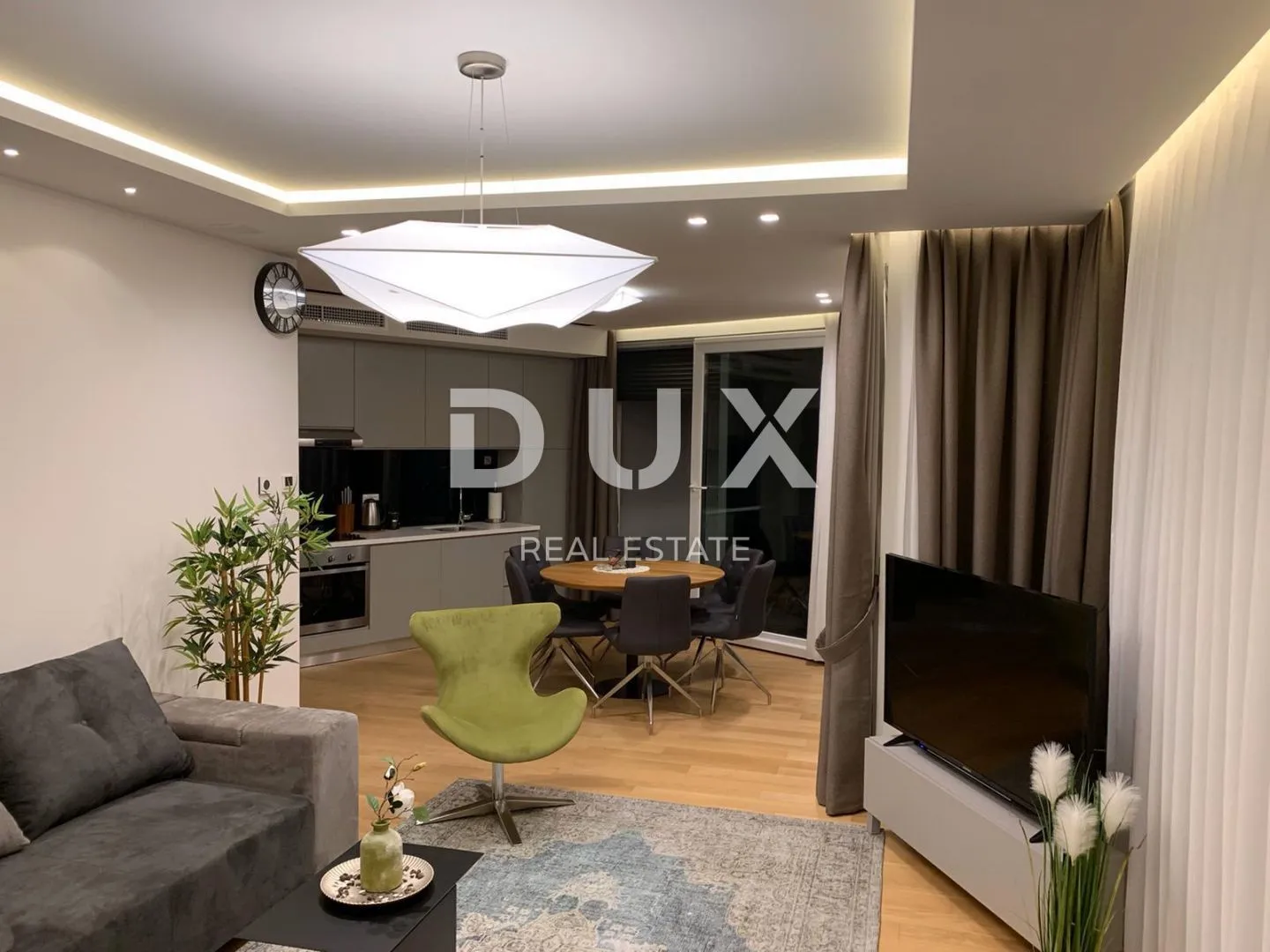 opatija, centar - vila sa 6 apartmana - slika 4