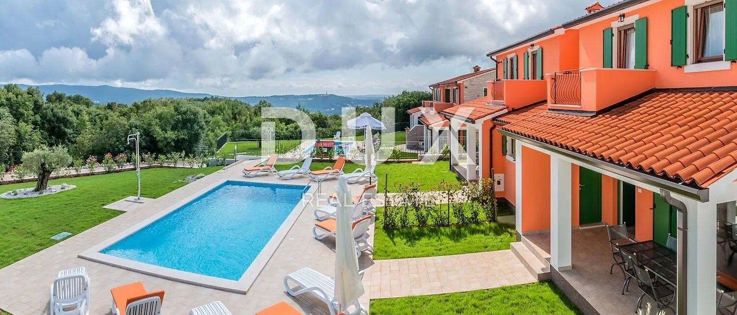 istra, rabac - kuća s pogledom na starogradsku jezgru - slika 7