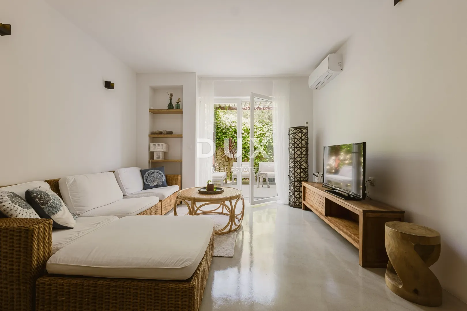 otok lošinj, nerezine - moderan apartman sa zajedničkim bazenom - slika 4