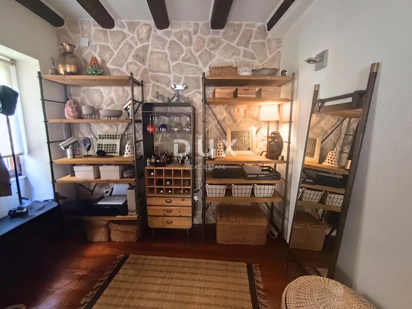 šibenik, stari grad - obnovljena kamena kuća 151 m² - slika 2