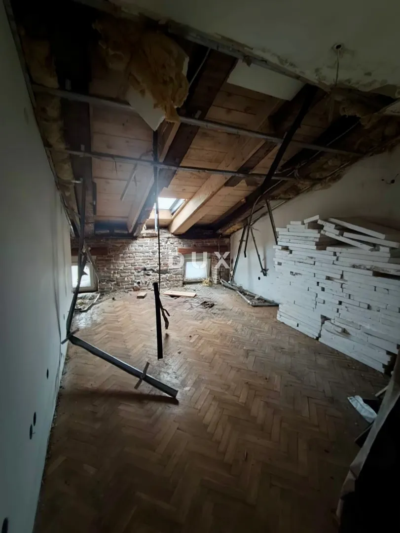 rijeka, centar, stan, 100 m2, započeta adaptacija - slika 12