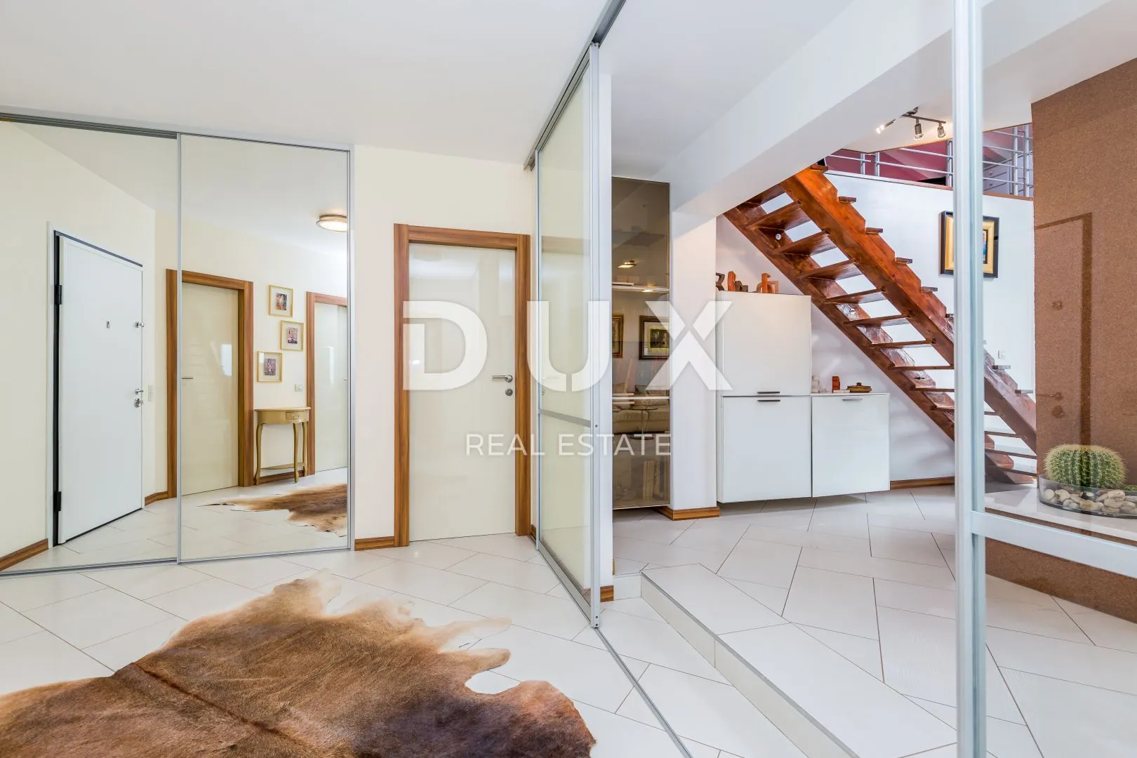 opatija - penthouse 222m2 na fantastičnoj lokaciji - slika 23