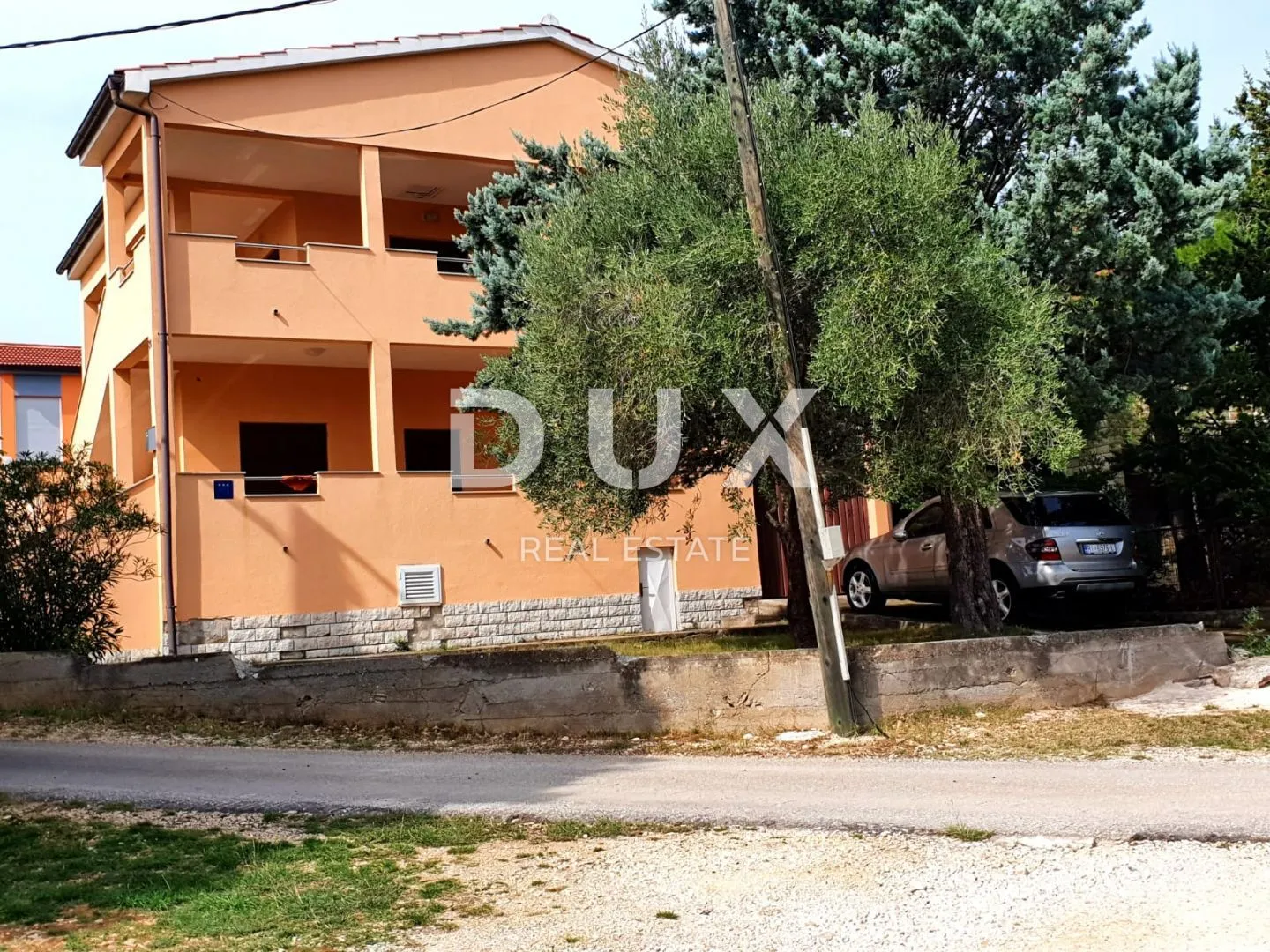 obrovac, kruševo - kuća 246 m2 udaljena od mora 70 m - slika 2