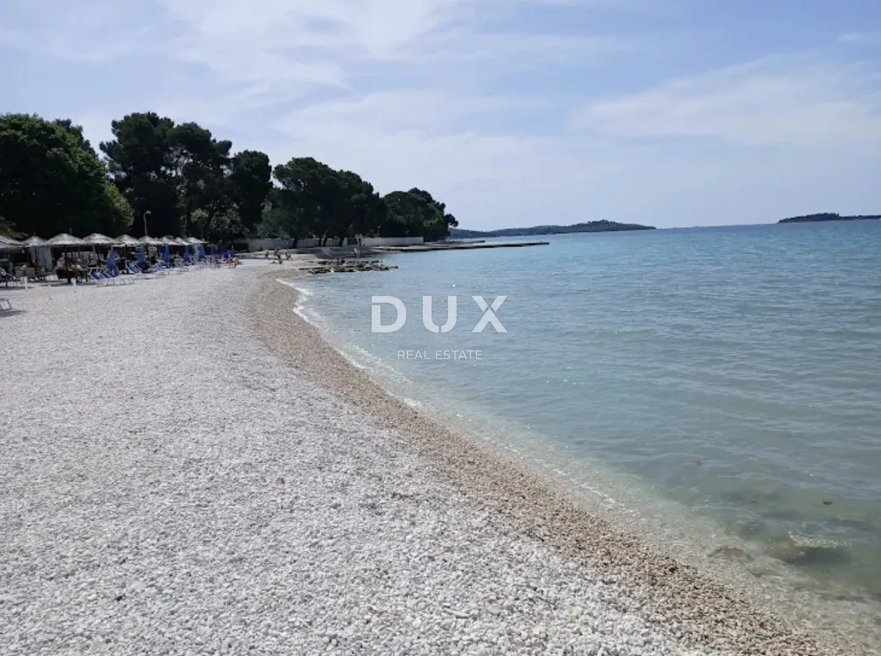 istra, peroj - stan u centru s pogledom na more - slika 11