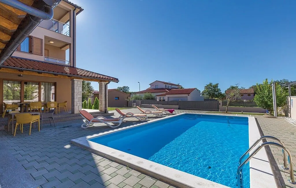 istra, medulin apartmanska kuća u banjolama - pogled na more!! - slika 4