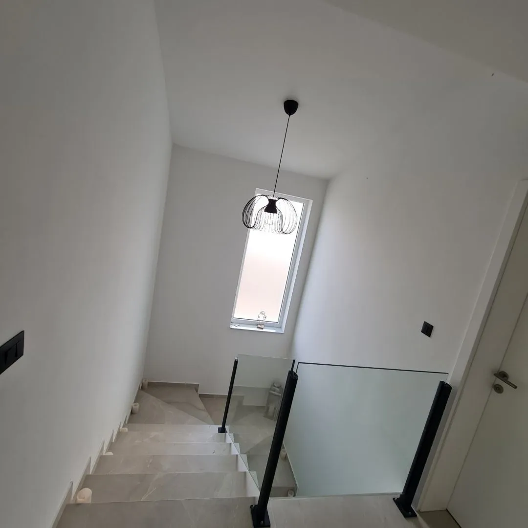 otok krk, vrbnik - prekrasna vila s bazenom - slika 20