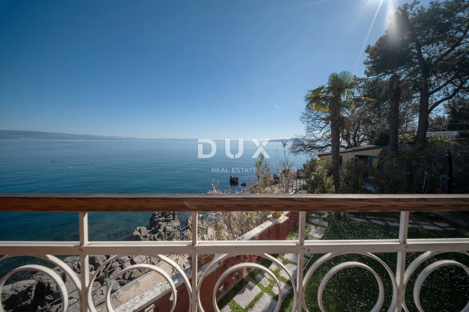 opatija, ičići, balkon, terasa, okućnica, parking - slika 1