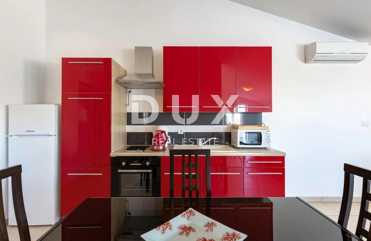 istra, medulin velika apartmanska kuća! - slika 31