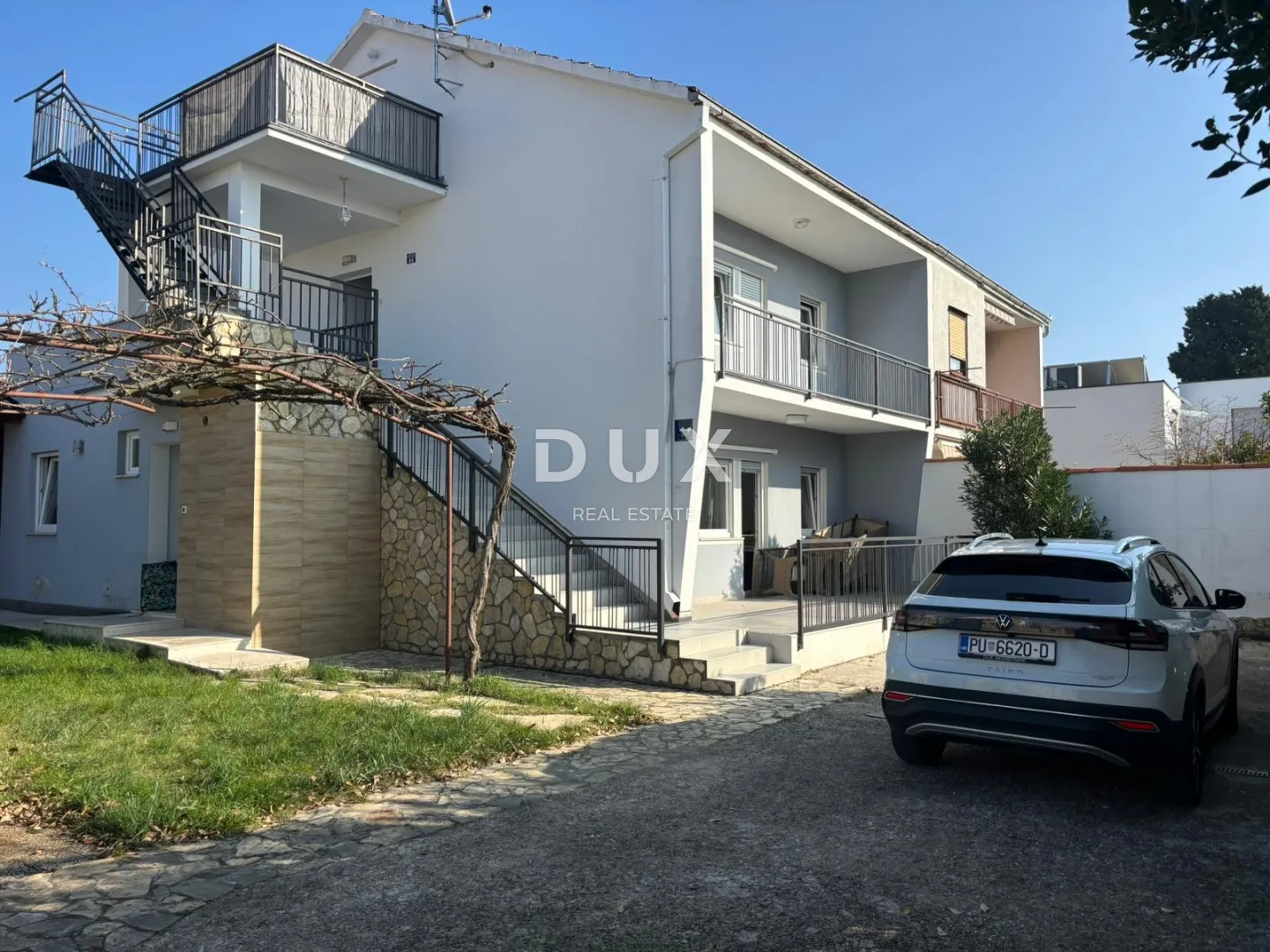 istra, medulin - kuća s 3 stambene jedinice blizu mora! - slika 24