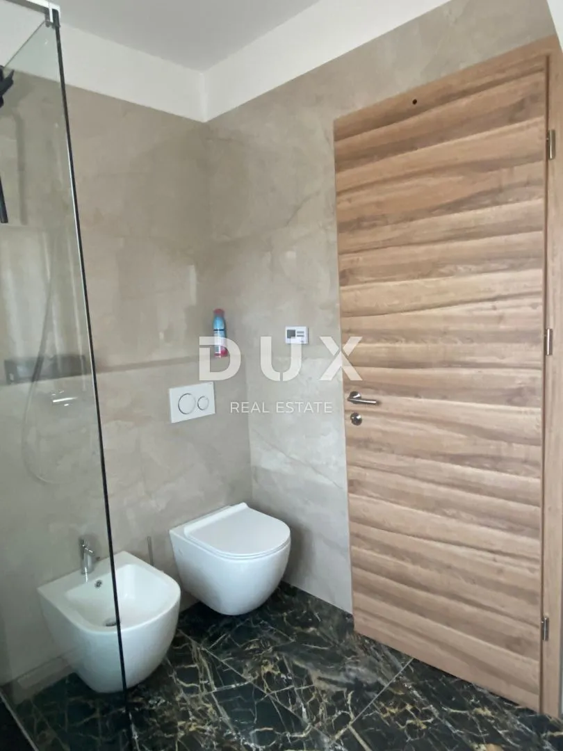 istra, novigrad - mediteranska kuća s bazenom - slika 40