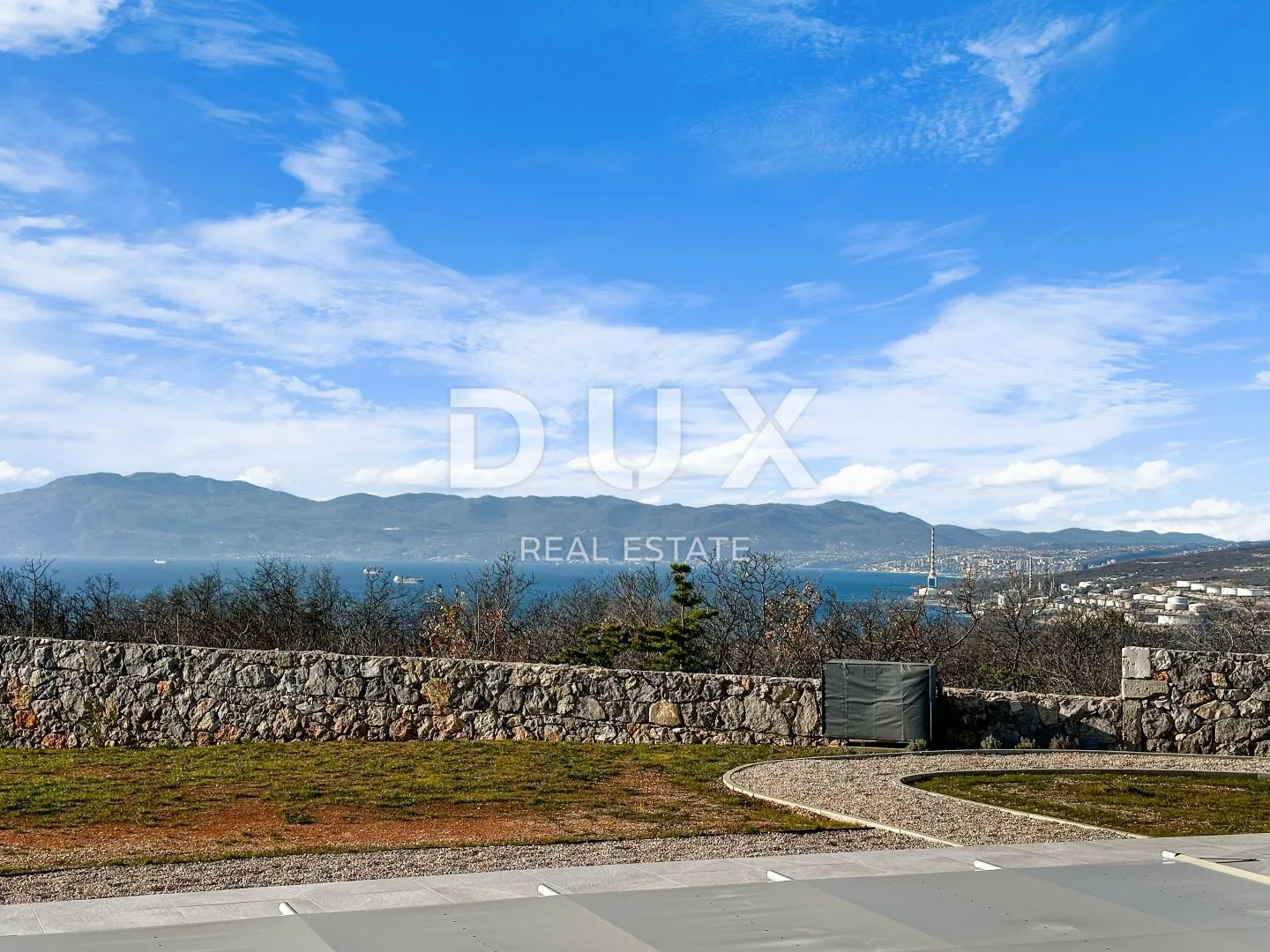 crikvenica rivijera - vrhunska novogradnja s pogledom i bazenom - slika 5