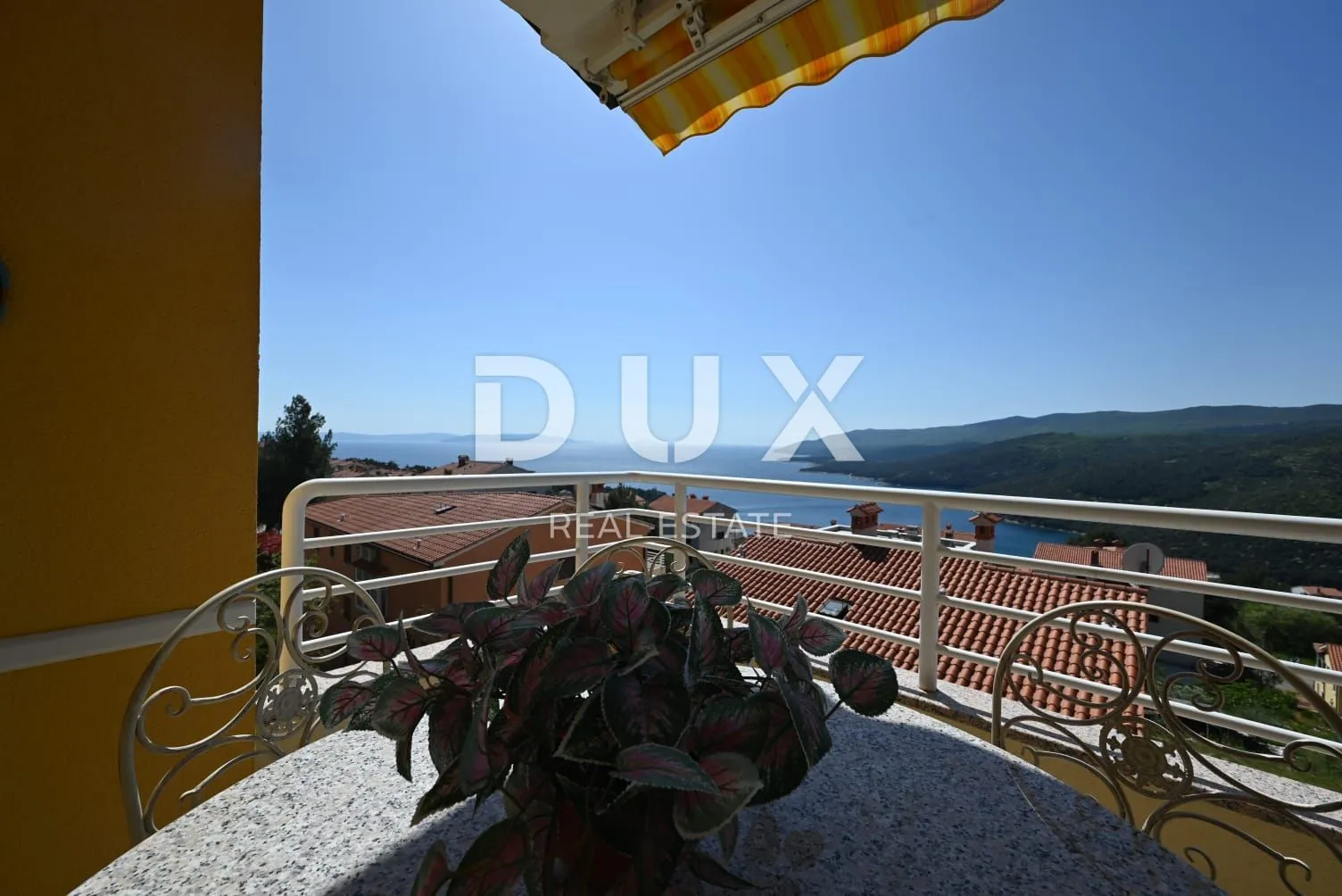istra, rabac maksimalni komfor s panoramskim pogledom na more i garažom! - slika 57