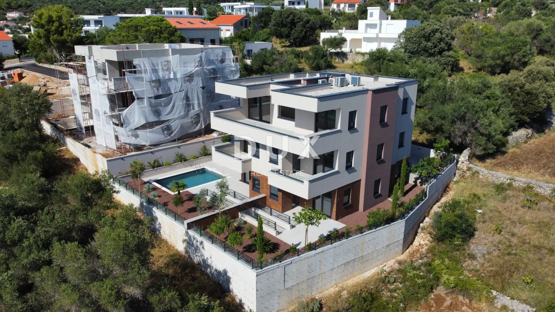 novalja, jakišnica - luksuzan stan s bazenom i vrtom, 123m2 - slika 2