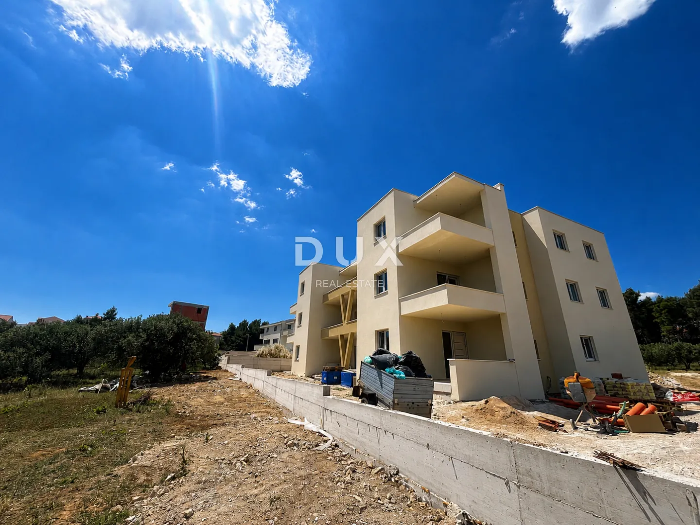 šibenik, vodice – 3 spavaće sobe, pogled na more, novogradnja! - slika 18