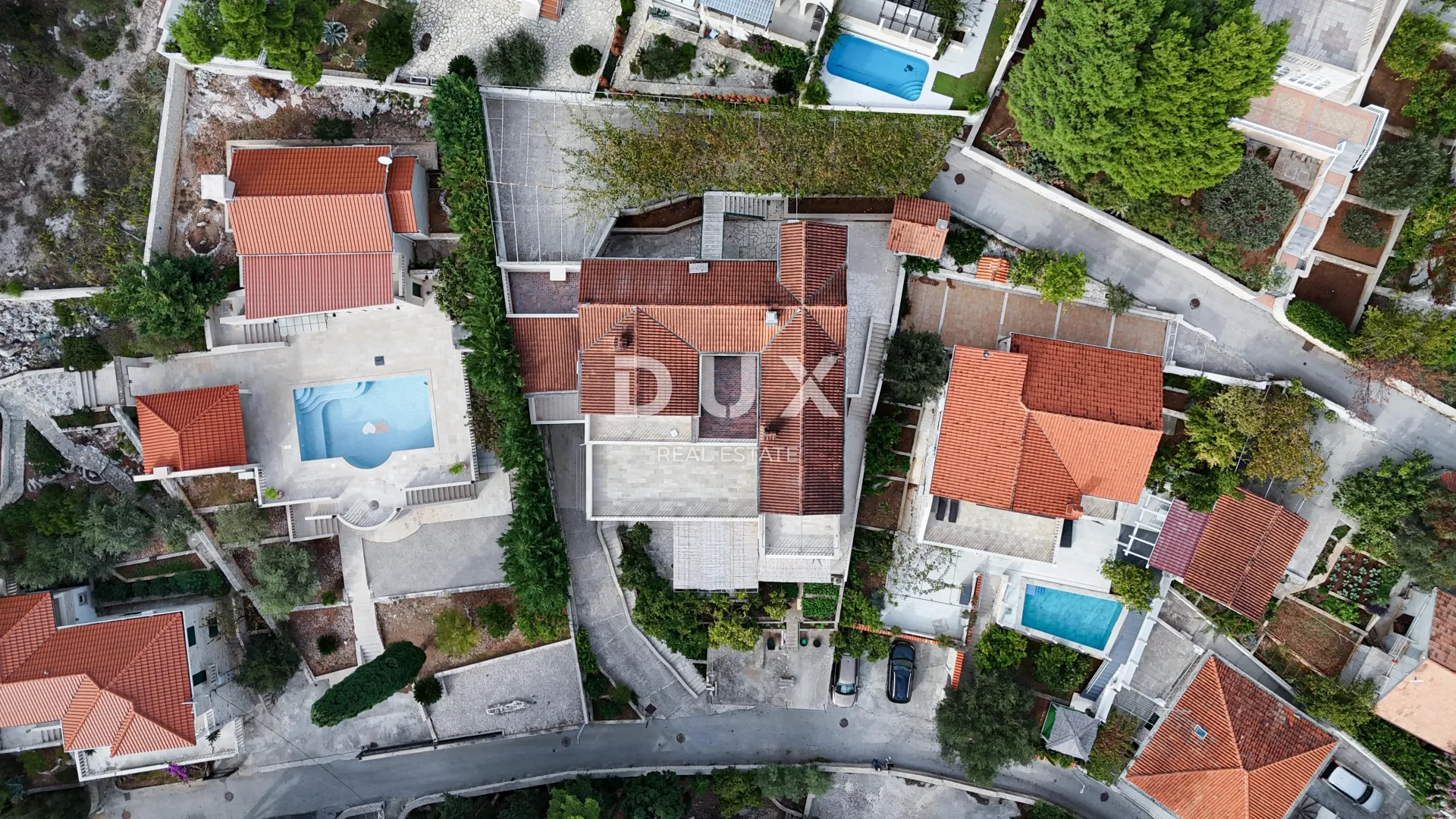 otok brač, sumartin - apartmanska kuća u kamenu s garažom 2.red do mora - slika 3