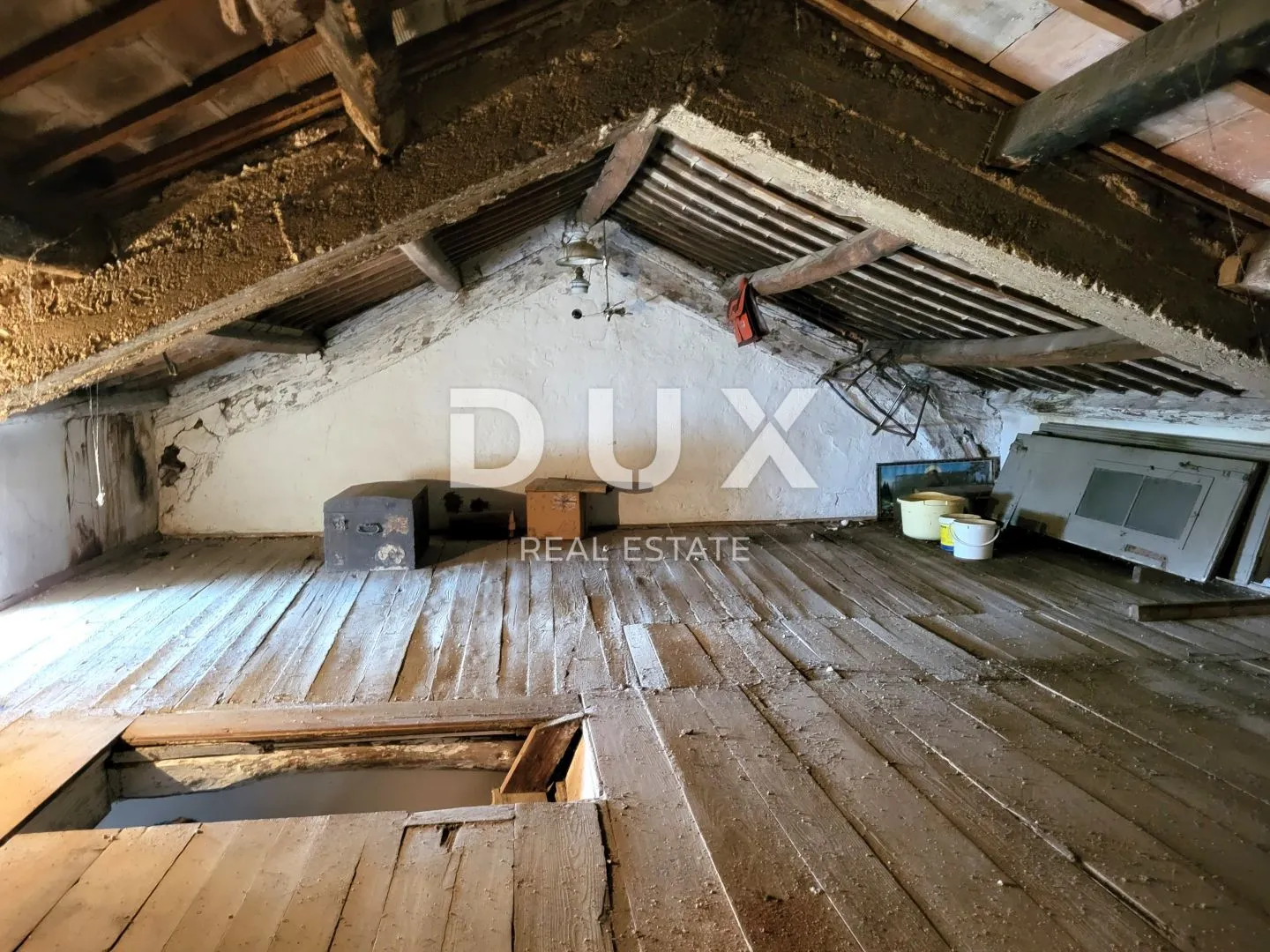 istra, barban - više objekata za adaptaciju na mirnoj lokaciji - slika 10