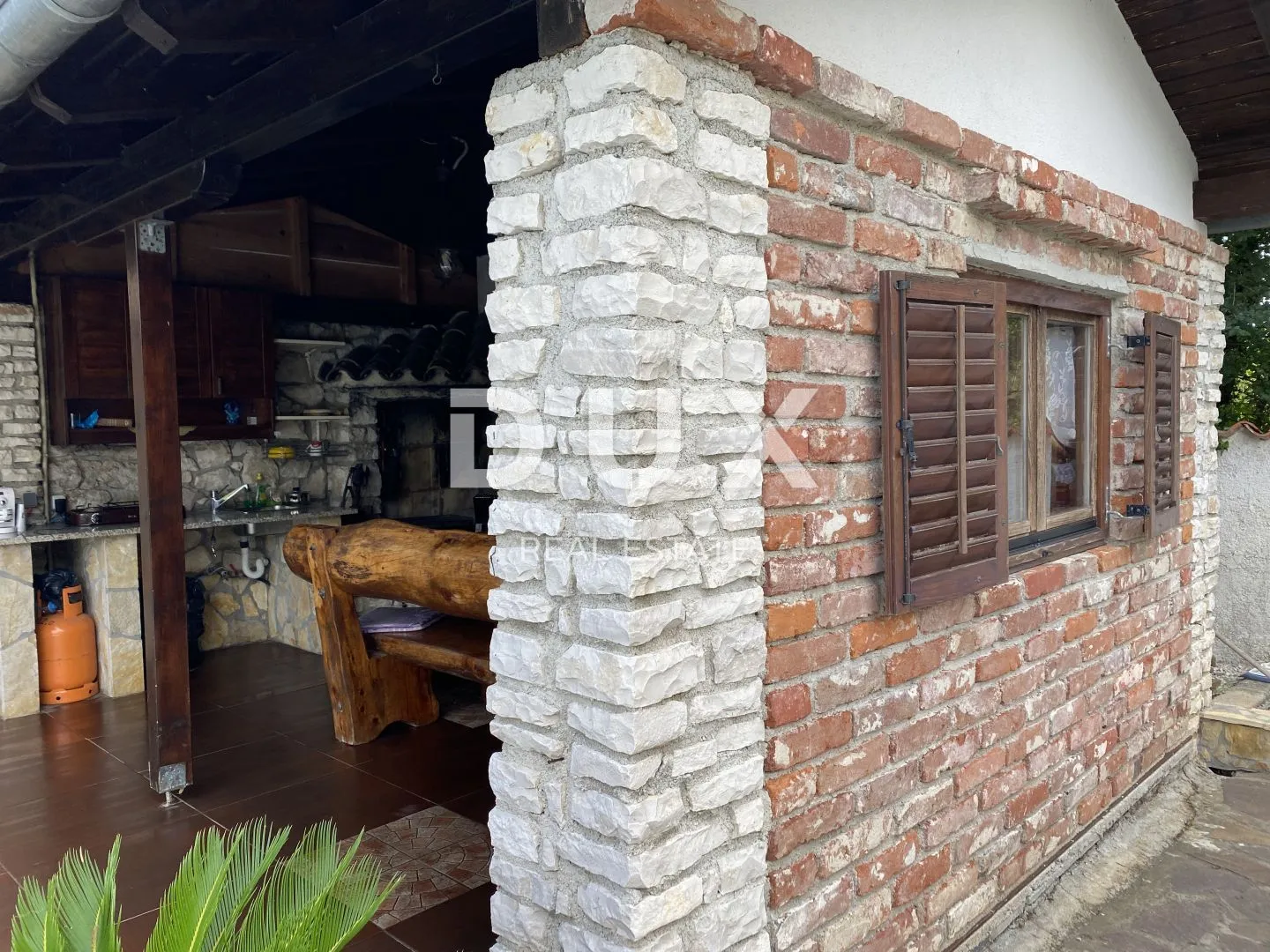 istra, labin - dvije kuće s pripadajućim bazenima - slika 62