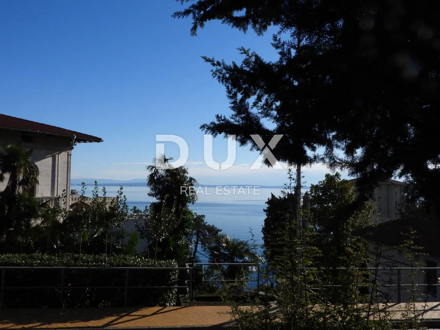 opatija, centar - dva stana 96 m2 + pomoćna zgrada u dvorištu!!! prilika!!! - slika 8