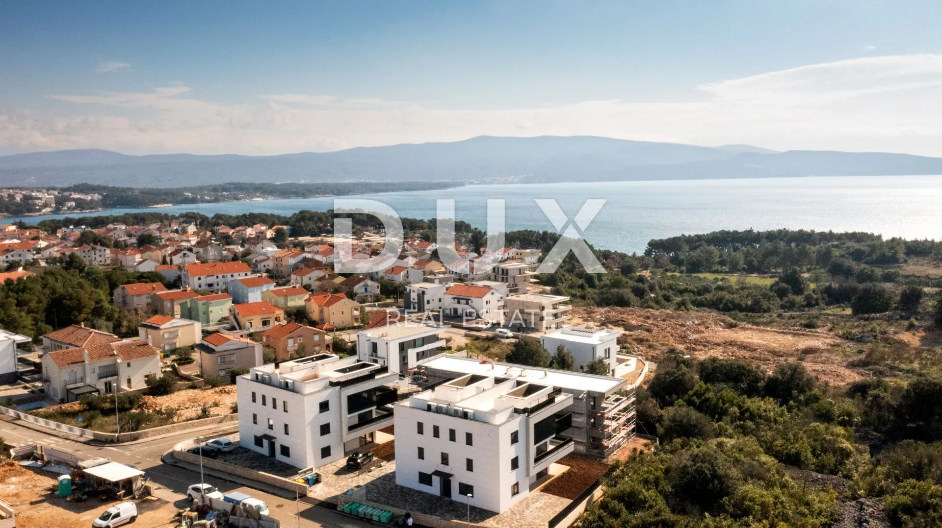 grad krk, centar - dvoetažni penthouse s bazenom i panoramskim pogledom - slika 4