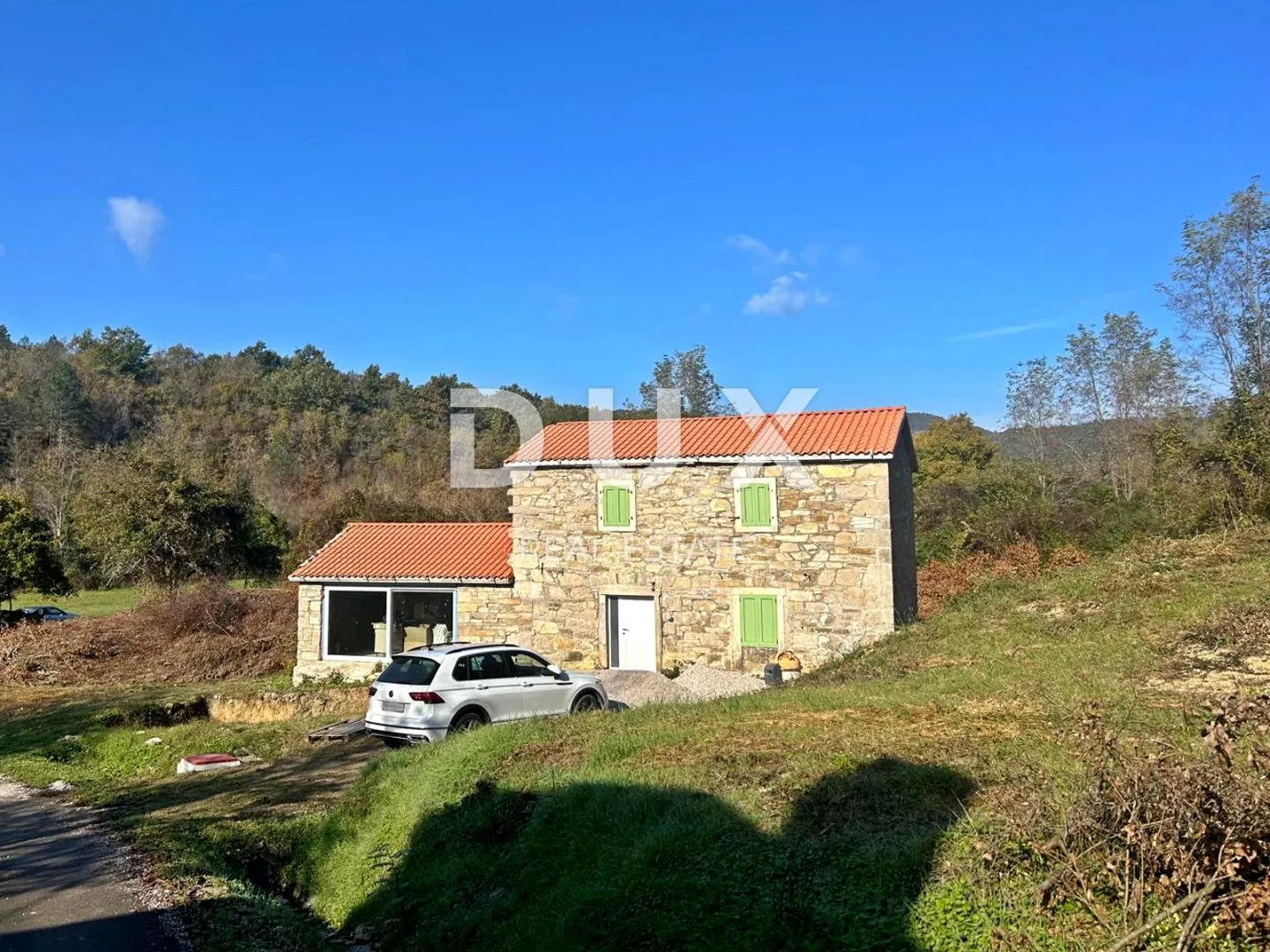 istra, cerovlje - kamena kuća s velikom okućnicom - slika 2