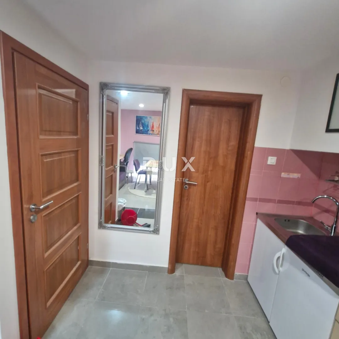 rijeka, sušak - poslovni prostor+dvije garsonijere, blizu centra grada, 240m2 - slika 11