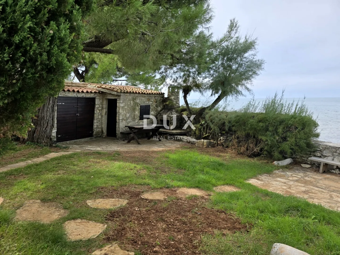 istra, umag - kuća uz more - slika 9